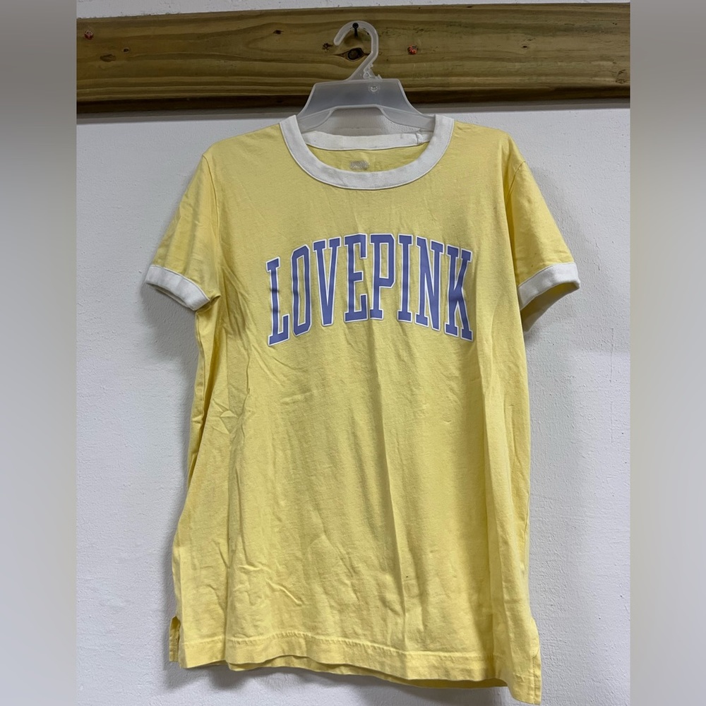 Yellow T